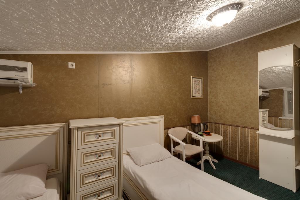 Pokrovsky Kyiv Room photo